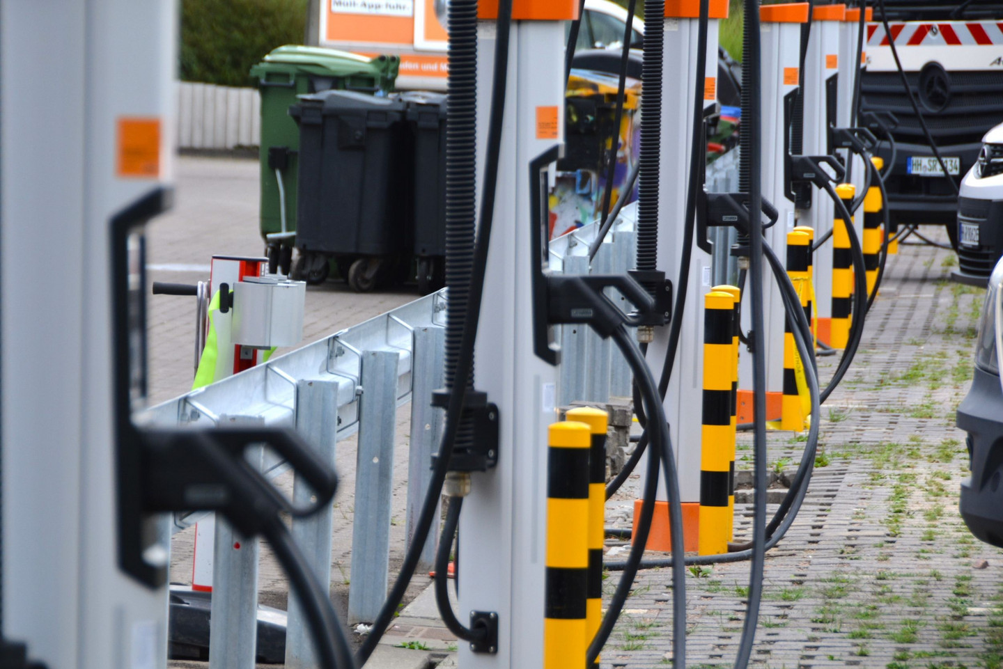 2608_Elektrifizierung_des_Betriebshofs_der_Stadtreinigung_Hamburg4_01